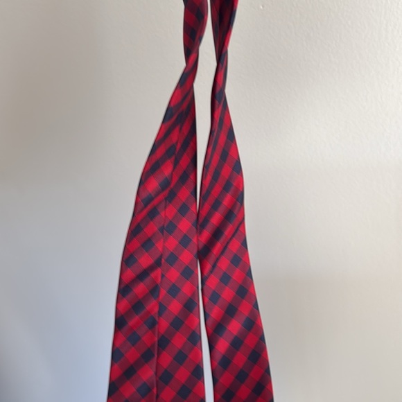 Tommy Hilfiger Red and Navy Necktie - Picture 5 of 7